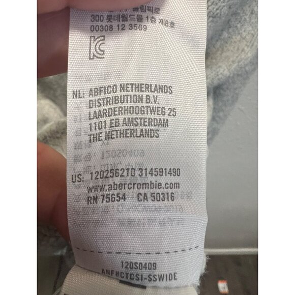 Ambercrombie & Fitch Overaized Soft A&F Sweater size XL - Picture 8 of 8